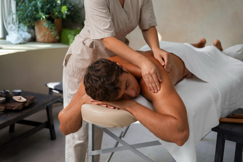 Home Spa Services in Dwarka